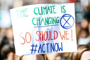7 em cada dez brasileiros acreditam que o país deveria fazer mais pelo combate às mudanças climáticas, aponta Ipsos