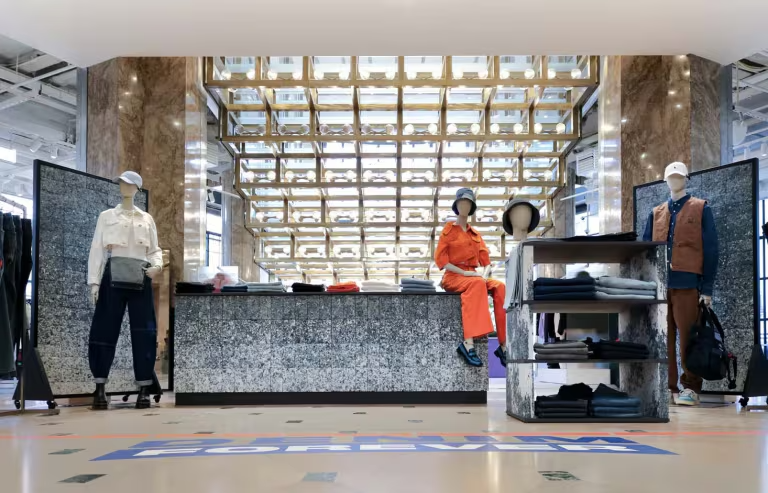A arquitetura do reaproveitamento e os tijolos que nascem do que ia para o lixo
