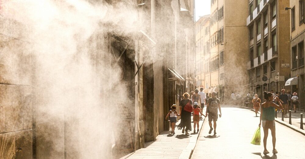 Guia ensina prefeituras a trocar improviso por planejamento diante do calor extremo