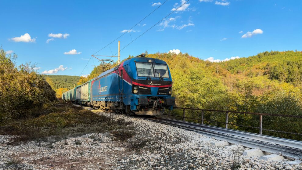 Ministério dos Transportes vincula investimento ferroviário a risco climático